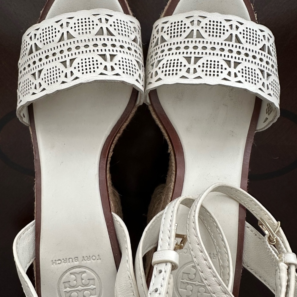 Tory Burch White Women's Sandals